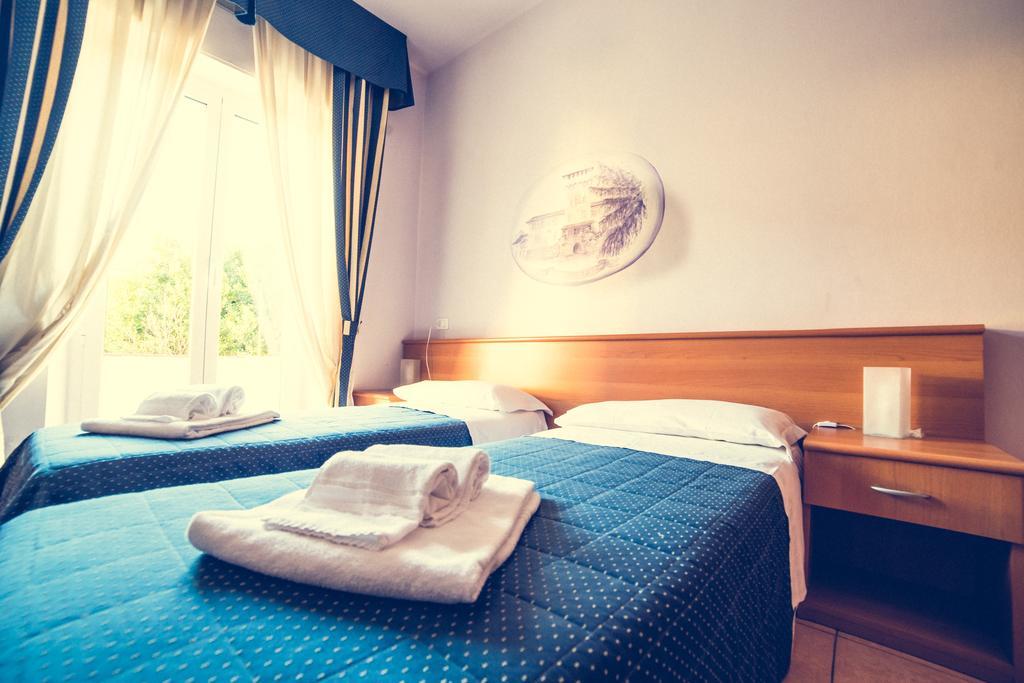 Hotel La Gaietta Millesimo 部屋 写真